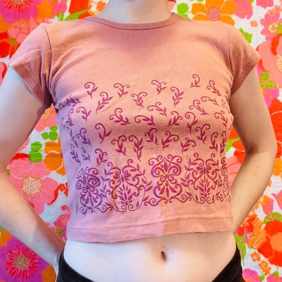 Vintage y2k boho print baby crop tee from xhileration in terracotta pink - Picture 4 of 4
